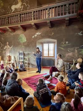 Pripovedovalka Katja Preša